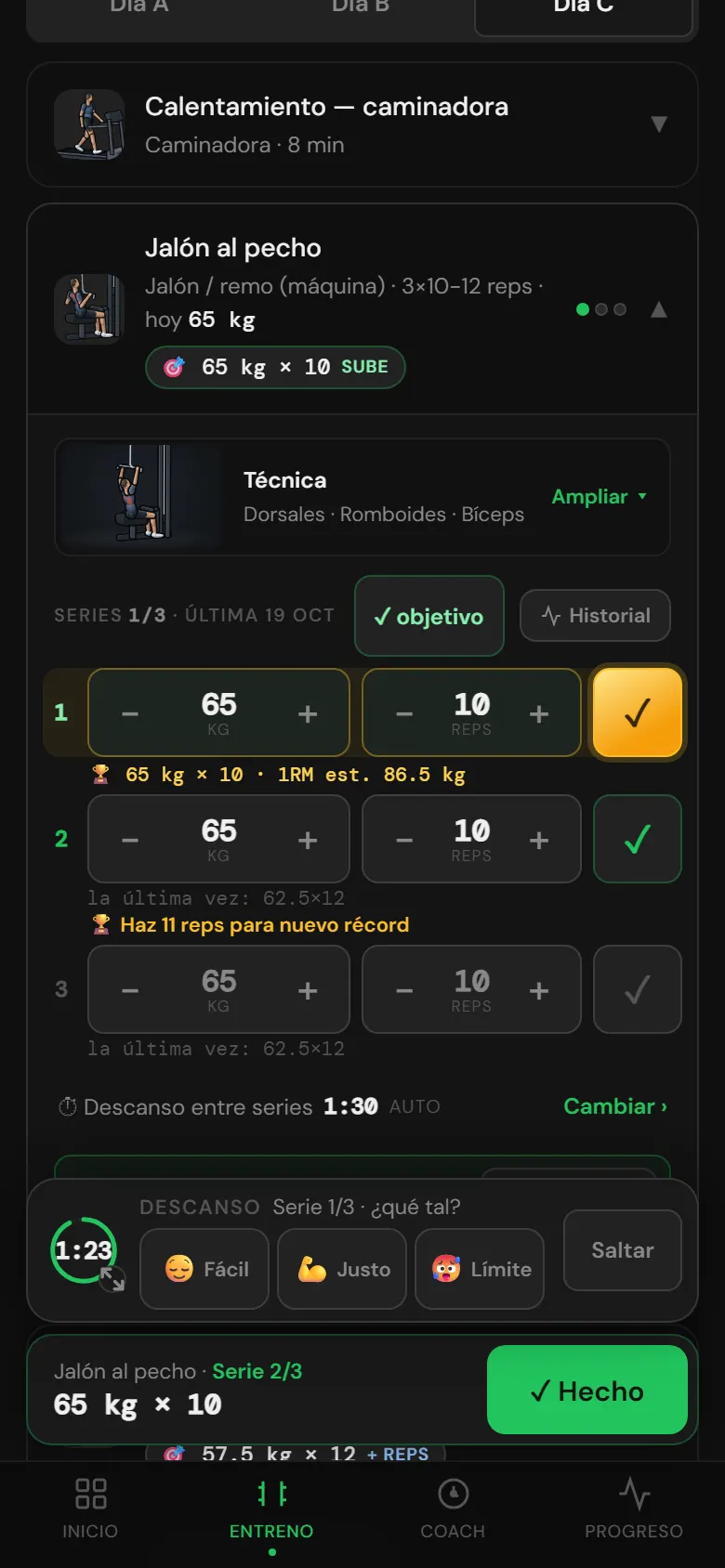 Registro de series en Gymteca con un récord de peso y el temporizador de descanso en marcha